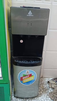 براد • نضيف • ٧٠