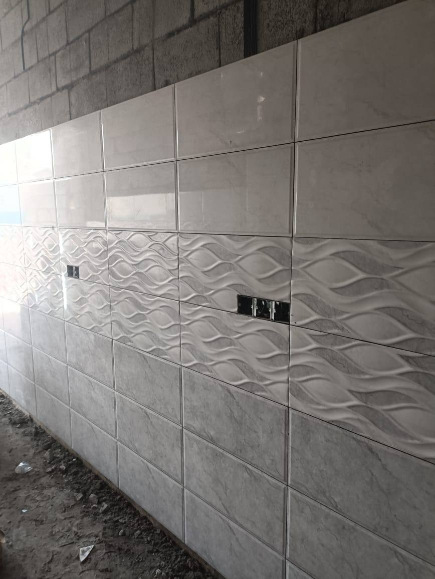 السلام عليكم خلفه سيراميك
اشتغل
1_جدران
2_الارضيه
3_درج
4_لزاره
5_الواح
شغل درجة ولى استلام مهندس
***********
