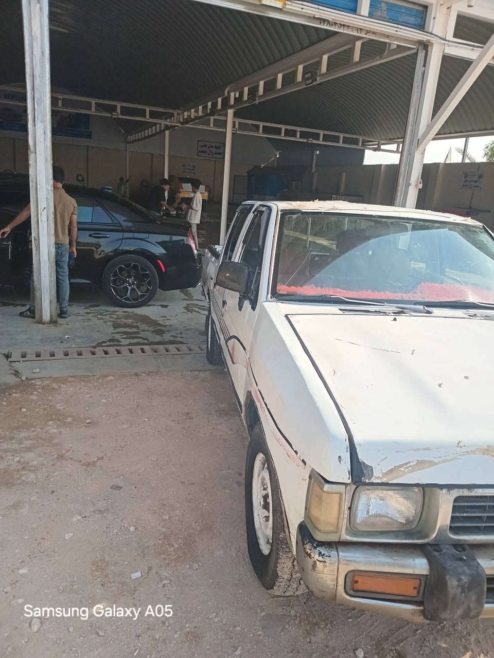 سلام عليكم نيسان موديل ٩٣ مكينه وكير وكسن انظاف اومكفوله من العيب الشرعي السعر ٢٩ وبيه مجال للطيبين المكان الناصريه سوق الشيوخ ***********
