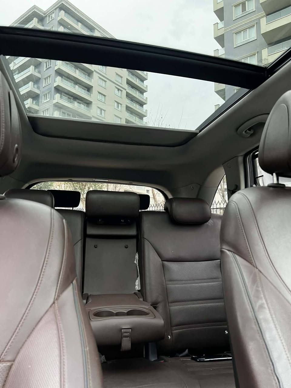 Kia sorento 2015 v4 xliji full full
کیا سۆرینتۆ ٢٠١٥شکل ٢٠٢٠ خلیجی شەریکەی بخیت
فول فول مواسەفات
پانۆراما
بەصمە
کوشن جلد
کوشن هیتەر
کوشن کارەبا
سوکان هیتەر
کوشن خەزن
رادار
حاسەی پیشو پشت
کامێرا
سنوق شەفت
ئاوێنە شەفت
سێ ڕیز کوشن
تەبرید مەرکەزی
ئەوتو پارک
دەبل ئەکسل
٩٠هەزار ڕۆیشتوە
گێڕو مەکینەی بەشەرت نەکراوەتەوە
تایەی تازە
سەنەوی بەسەر نەچوە
بێ بۆیاخ بێ پارچە گۆران دەعمیەکانیشی بەشەرت
شوین سلێمانی
***********
