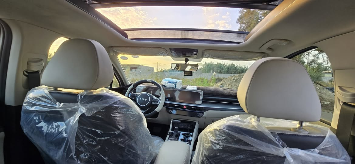 K5 2024
-خليجي فول مواصفات 
-مكينه وكير كفاله
-3بصمات
-4وضعيات قيداة
-بانوراما
-حساسات امامية وخلفية
-كامرة خلفية
-تبريد قطعتين
-سايد بريك بصمه
-كشن جلد
-تشغيل عن بعد
-ترحيب
-ماشية 30KMحقيقي
-كشن السائق كهربائي
-جنطة (صندوق) ذكي
-كفالة عامه بس شخط نص باب السائق اثر ستوته
-رقم اربيل مشروع وطني تحويل ب اسم المشتري او وكاله
-سياره نضيفه جدا ما ناقصها اي شي 
-مكاني البصرة
للاستفسار ***********
