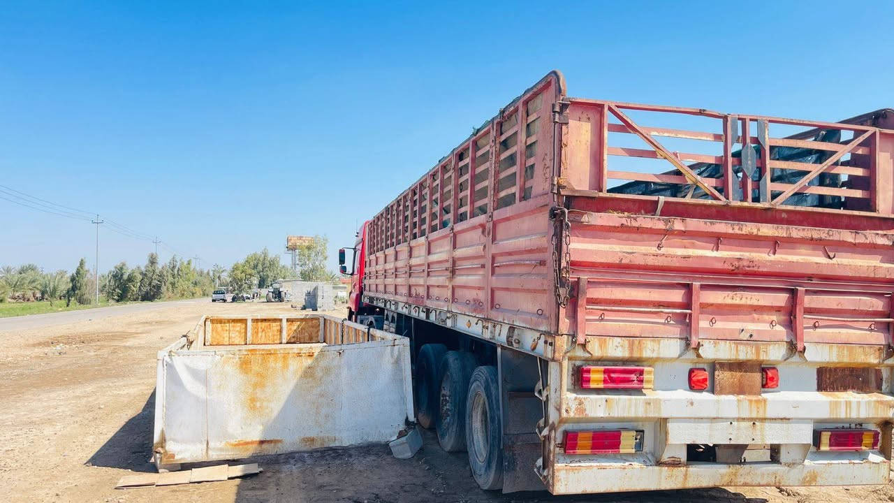 سلام عليكم اكسور 2006 للبيع عربانة حدادية باقي تفاصيل نتصل عل رقم مكان ديالى خان بني سعد رقم صاحب تريلة *********** مكلف بل نشر
