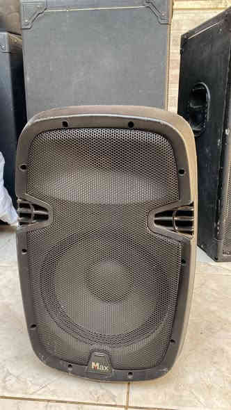 سماعه 10 انج و میکسر کلش حلو و مرطب سعر 175 الف دینار
*********** واتساب توصل عندی
