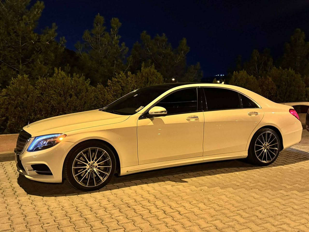 مارسيدز بینز s550 2016 مواسەفات فول فول  
جوار دوكمه  
كيرو مه كينه به شه رت
  نوكه ده رزي زه عمو ليدراوي نيه
  دوبيه به شه رت

سعر لە کۆمێنت داوابکە ڕاستەخۆ بۆت دیت 📩 

زۆربەجوانی پاکی ماوە هیچ خەلەلیکی تیدا نییە 

ژمارەی خاوەنی 
***********
