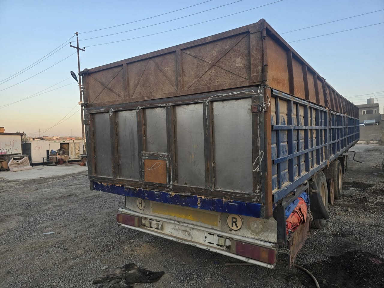 للبیع  مکفوڵ 52طن عنطە مکان اربیل کویر  سعر 35وەرقە
***********  ***********
