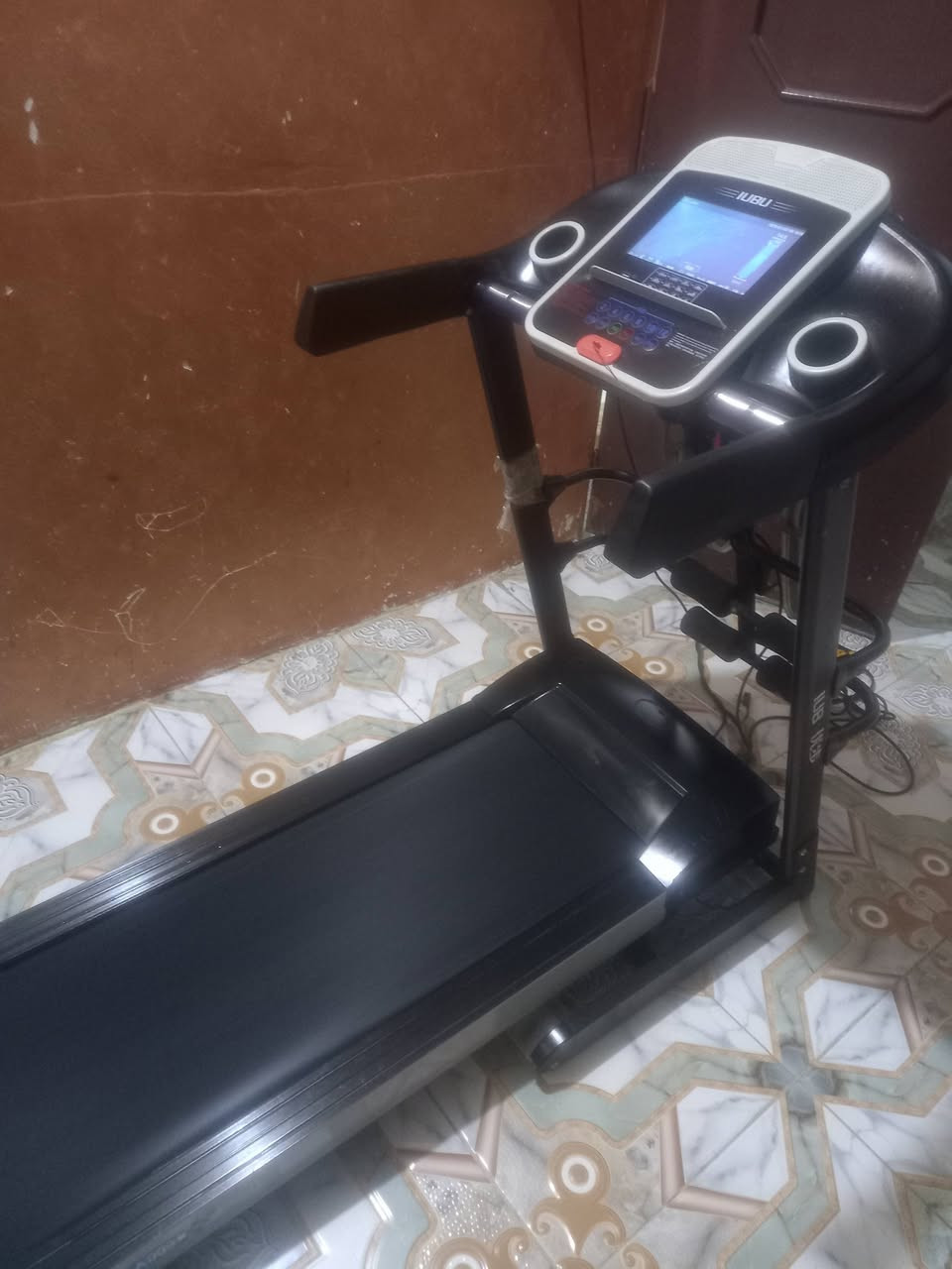جهاز جري يتحمل وزن 120كيلو بي جهاز خواصرومذوب الدهون بي قياس نبض القلب بي تحكم سرعه وكلشي شغال  السعر 200الف  عنواني البصره


**إذا كنت صاحب هذا الإعلان وتريد حذفه لأي سبب، رجاءا أرسل رسالة إلى الدعم الفني**