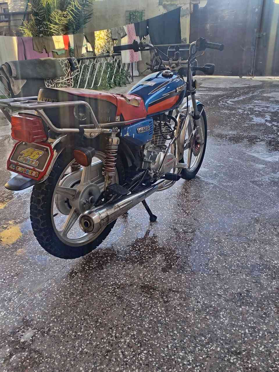 سلام عليكم للبيع موديل 23 وراق اصولي مكينه خرسه مامفتوحه عوزه باتري سلف وهندر كهربايات شغاله دبلات شغاله خير من الله مكاني بغداد جسر ديالى الجديد بلكرغوليه هاذا رقمي *********** *********** سعر 375 وبيه مجال حك جيه
