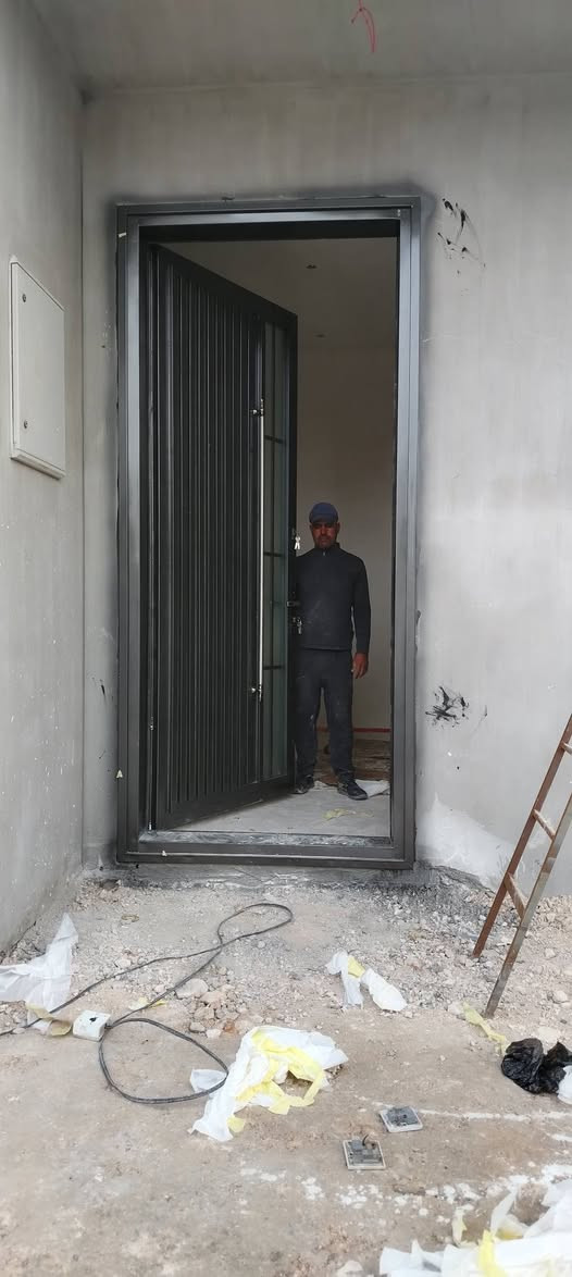 حدادة المنتظر
لدينا ماهو أجمل ومعمول بتقنية  وجودة عالية
حياكم الله
وات ساب ***********
