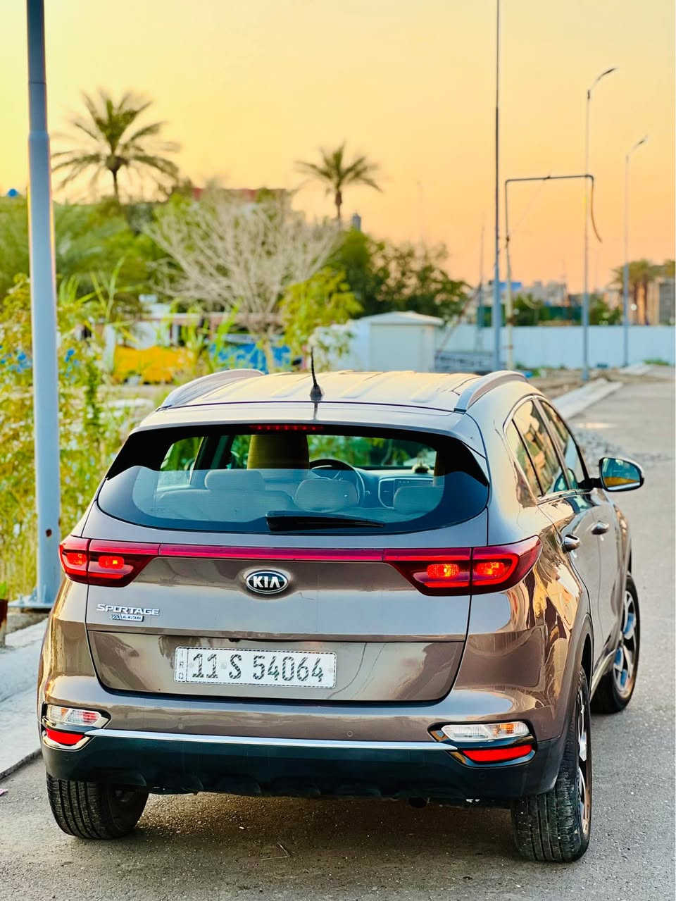 السلام عليكم سبورتج 2021 خليجية مال الشركة العامة الدولية باسمي مكفولة رقم بغداد سعرها 184 وبي مجال حجم المكينة 2000 دوش المرغوب ماشية 80 الف وسونار مع المنشور كفالة *********** مكاني بغداد بغداد, العراق
