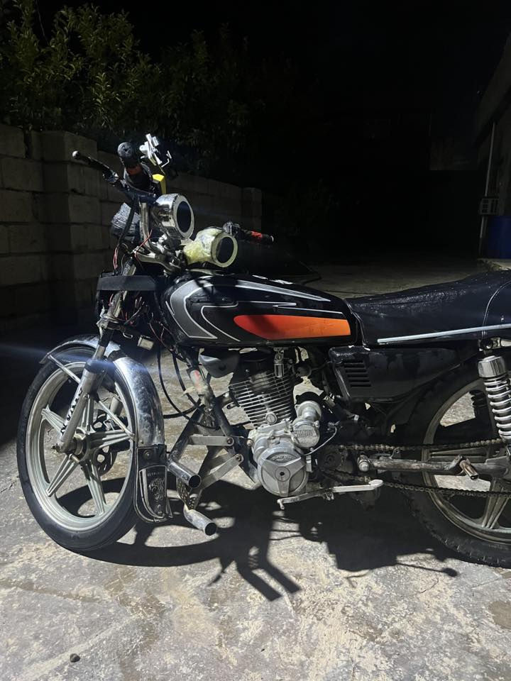 دراجة سيفان موديل18 محرك ممفتوح السعر400وبي مجال❤️
***********
