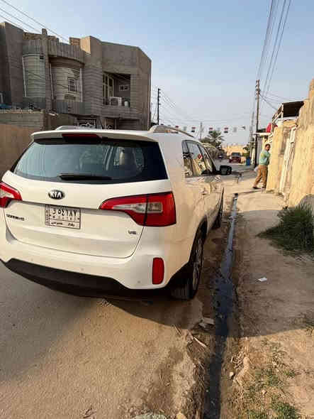 سورنتو خليجي موديل 2014 موصفات كويتي بدون فتحه  رقم بغداد تحويل مباشر بيها صبغ دعاميه الخلفيه فقط سونار مرفوق مع الصور  السعر 185 وبيها مجال استفسار ***********
