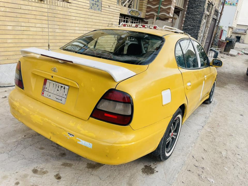 دايو لينجز موديل 2000 مكينه بيها تبخير قليل كير عادي سياره حلوه وكاعده راعيها جهازه مغلق عندي مستمسكاته مكانها نجف شارع المطار الجديد 
مراوس ***********
