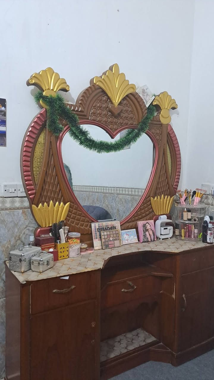 بيز البيع ب٥٠ وكنتور حطاطه ب٦٥٠ وبي مجال


**إذا كنت صاحب هذا الإعلان وتريد حذفه لأي سبب، رجاءا أرسل رسالة إلى الدعم الفني**