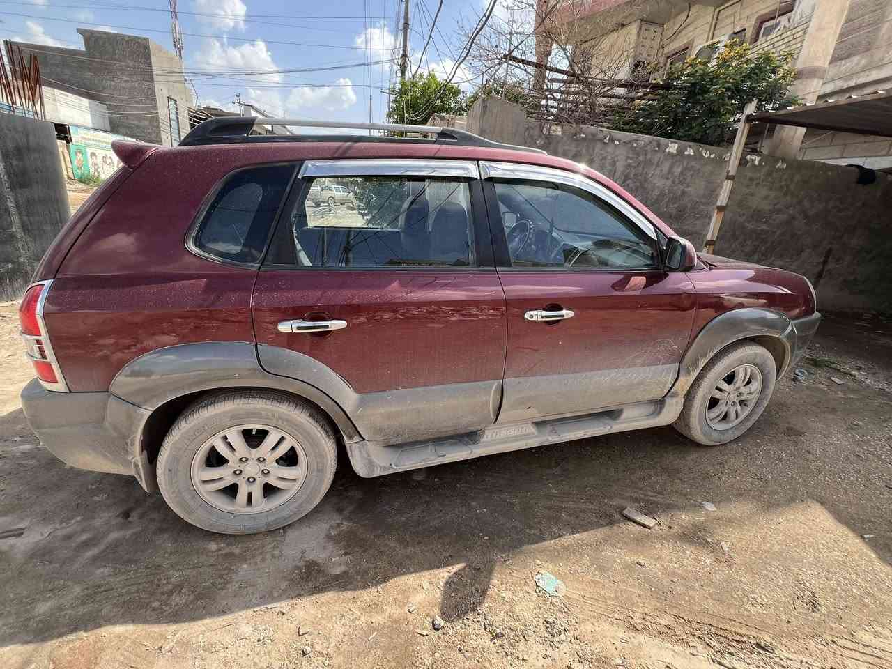 توسان 2006 بيع مستعجل سعر 85
***********
