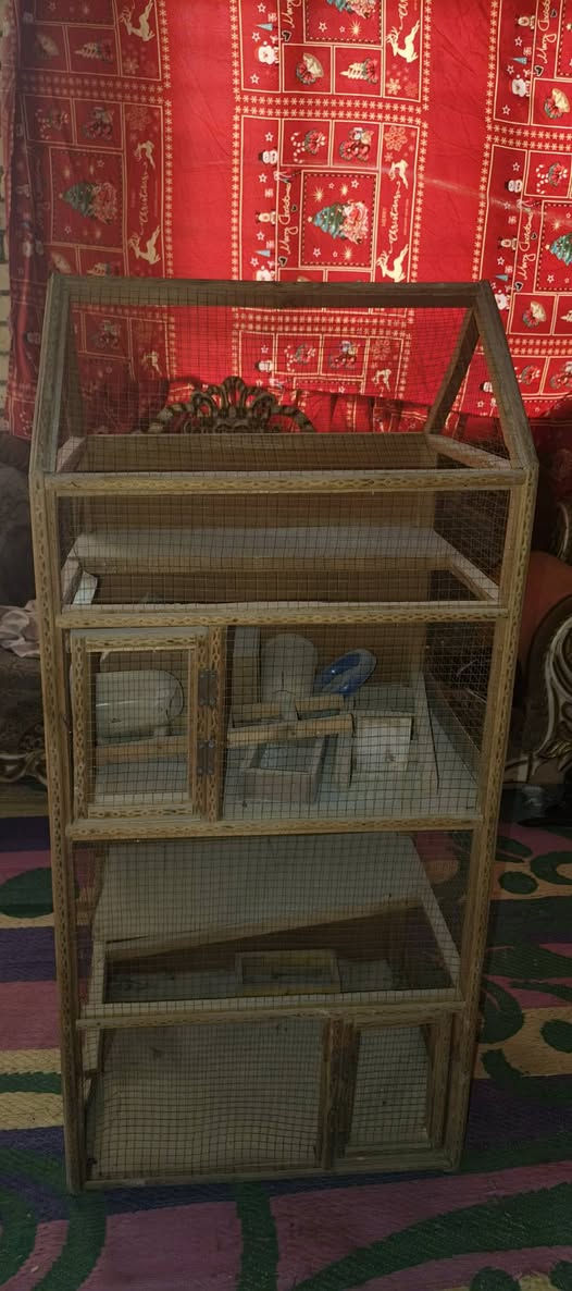 للبيع قيم واخذ واتساب ***********

