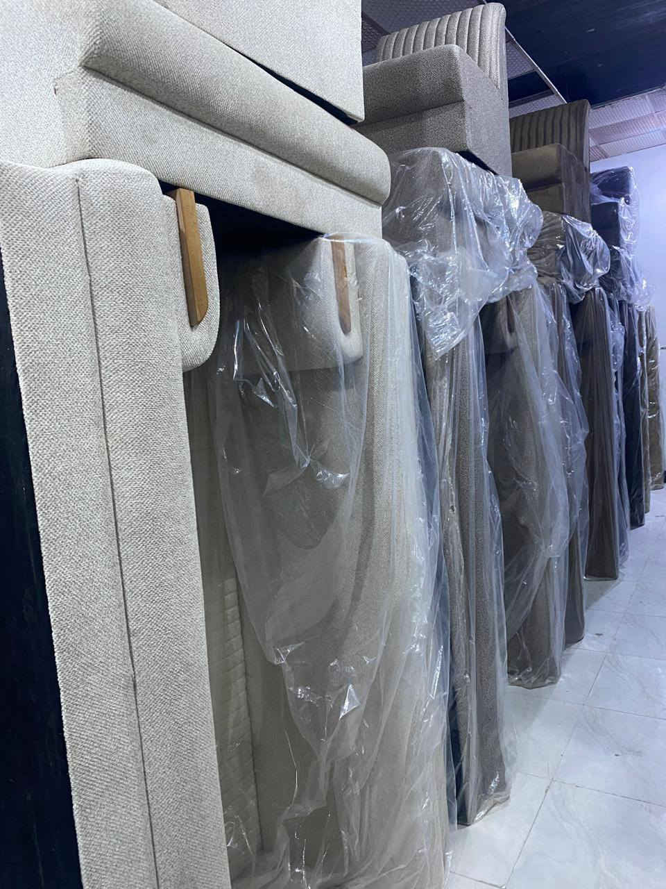 تم وصول حاويه ديوان تركي جديد
🛋️ الديوان التركي الفاخر 🇹🇷
✔ 10 مقاعد فخمة بجودة عالية وتصميم راقٍ
✔ الخشب: زان بالكامل، متين وقوي
✔ القاعدة: خشب زان لمتانة إضافية
✔ الإسفنج: سوفت طبي مريح جدًا، مثالي لأصحاب الوزن الثقيل

🚚 التوصيل: مجاني حتى باب البيت!

💥 لأصحاب الذوق الرفيع وعشاق الأناقة! 💥
       اجعل منزلك أكثر فخامة وتميزًا 

📢 متوفر تجهيز جملة ومفرد

📍 العنوان:  ناصريــــــة  شــــارع 30
              مجمع علي الشويلي 
              مجاور مكتب الصدرين للعقار

*********** 
***********
