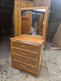 ميز تواليت فصال جديد عرض خاص السعر 70 الف قفل مع توصيل 07517331134 بي ...