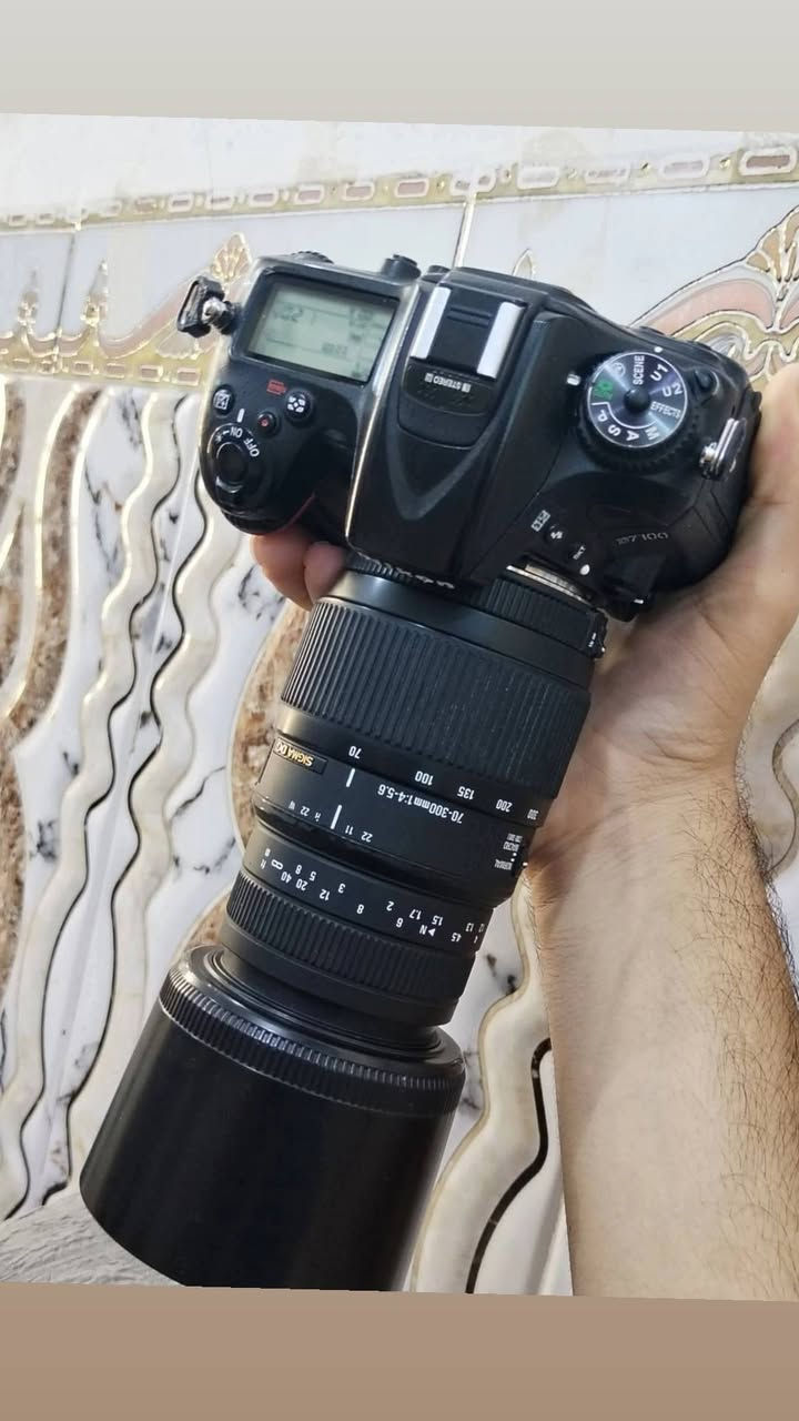السلام عليكم
للبيع كامرا نيكون 7100 
نضافتهه 90%100 الملحقات
زوم 300.70
عدسه 140.18
بطارية
حزام كتف
كيبل نقل
السعر 680 وبيها مجال 
 يوجد توصيل


**إذا كنت صاحب هذا الإعلان وتريد حذفه لأي سبب، رجاءا أرسل رسالة إلى الدعم الفني**
