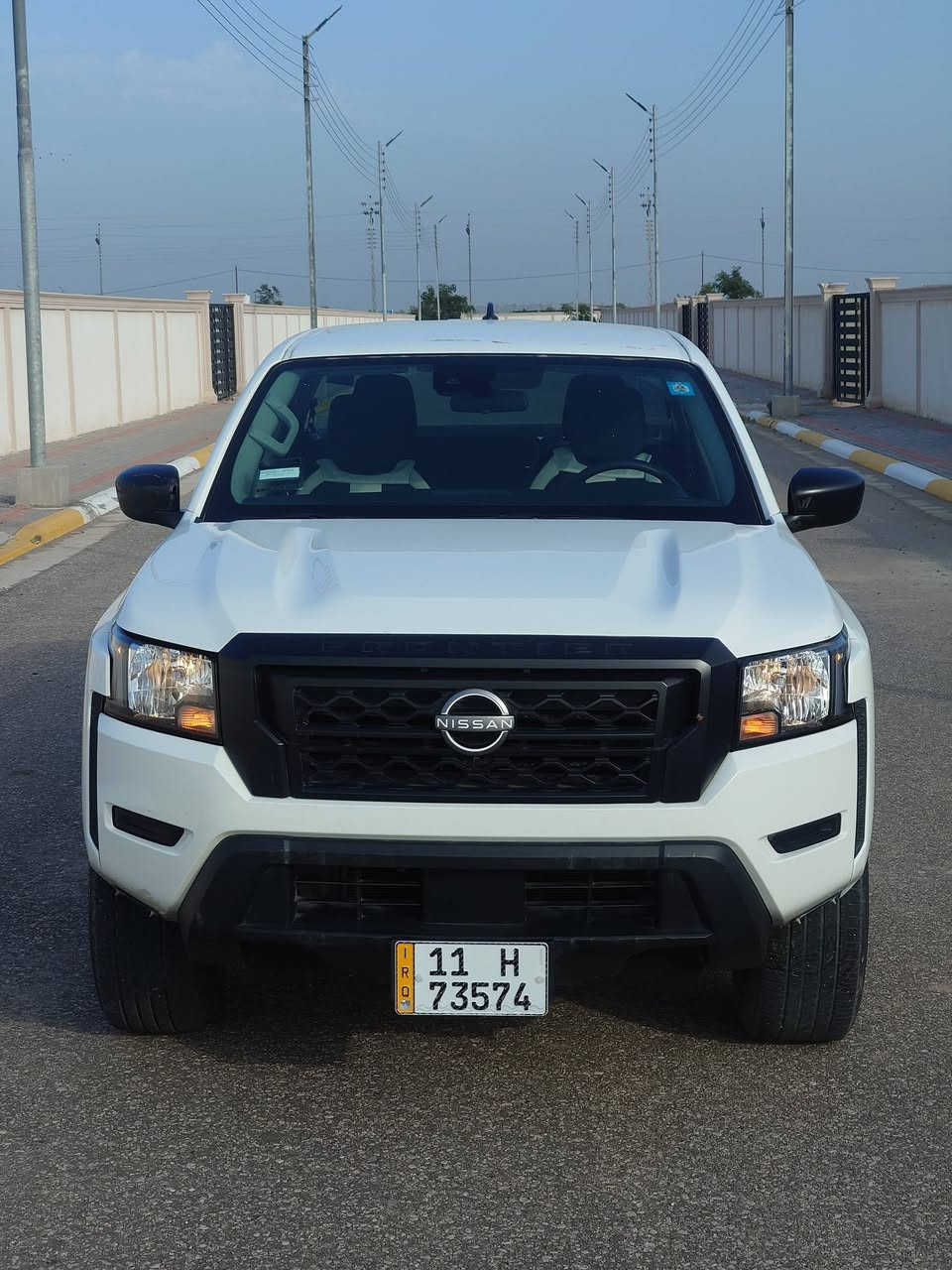 � نيسان فورنتيرا 2023 فئةS🚘
• موديل 2023

• الفئة S

•ممشى22 الف قابل للزياده

• محرك V6 سعة 3.8 لتر بقوة 310 حصان

• ناقل حركة أوتوماتيك 9 سرعات

• أداء قوي وثبات عالي على الطريق

• استهلاك وقود متوازن مقارنةً بقوته

• شاشة معلومات وترفيه

• بلوتوث + تحكم من المقود

• مثبت سرعة

• مكيف هواء عالي الكفاءة

• أنظمة أمان متكاملة (ABS – وسائد هوائية – مانع انزلاق)

• مقصورة داخلية نظيفة ومريحة

رقم بغداد بسمي تحويل مباشر

• سيارة عملية ومناسبة للاستخدام اليومي والسفر

مكان السياره كربلاء 

السعر 215

***********
