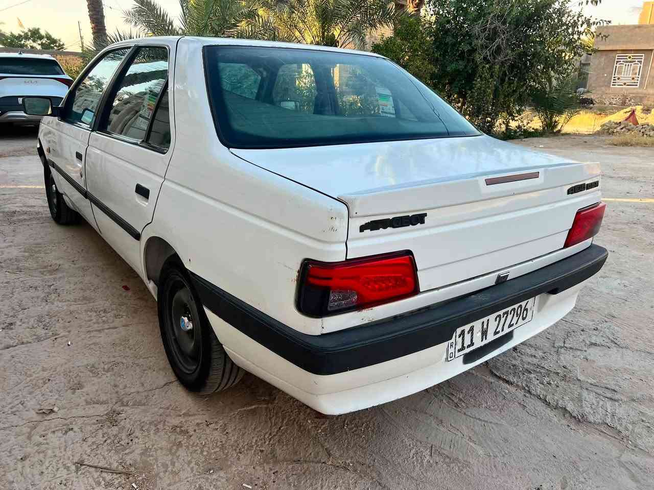 بيجو ٤٠٥ للبيع ٢٠١٢
مكينة كير تخم تاير تبريد ثلج 
رقم انكليزي بغداد ب اسمي
مكفولة من الضربه والصبغ 
فقط مصلح خياسات الاماميه فقط 
السيارة جاهزه وخير من الله
السعر ٣٧ ورقه 
مكان بابل ***********
