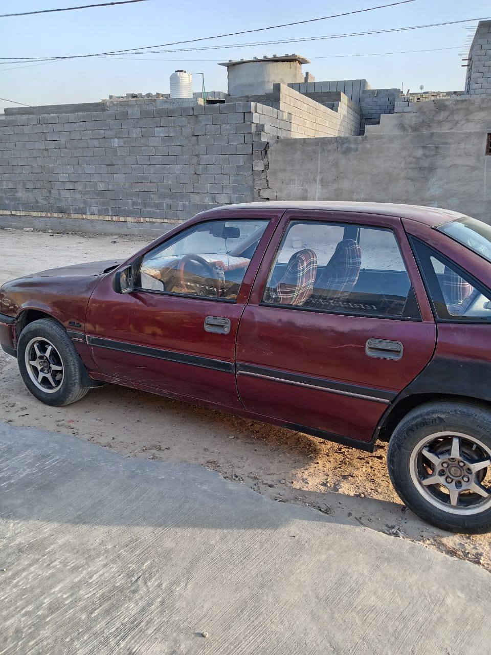 السلام عليكم اوبل فكترا موديل 90رقم بغداد تحويل مباشر محرك 1800سياره جاهزه من كلشي تخم تايرات السعر 35ورقه وبي مجال قليل للبيع او المراوس رقم هاتف صاحب المركبة ***********
