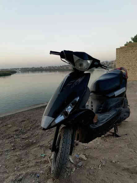 السلام عليكم ورحمة الله 
ماكس مضلع للبيع مال رمبة 

دراجة بلادية مكفولة من كلشي 

برغي ممفتوح بيها 
شلعه معدل خير من الله 
 سلف هندر نكرة بكل وقت 

سعر 775 وبيها مجال بسيط 

مكاني حي اور مقابيل مركز القدس 

***********
