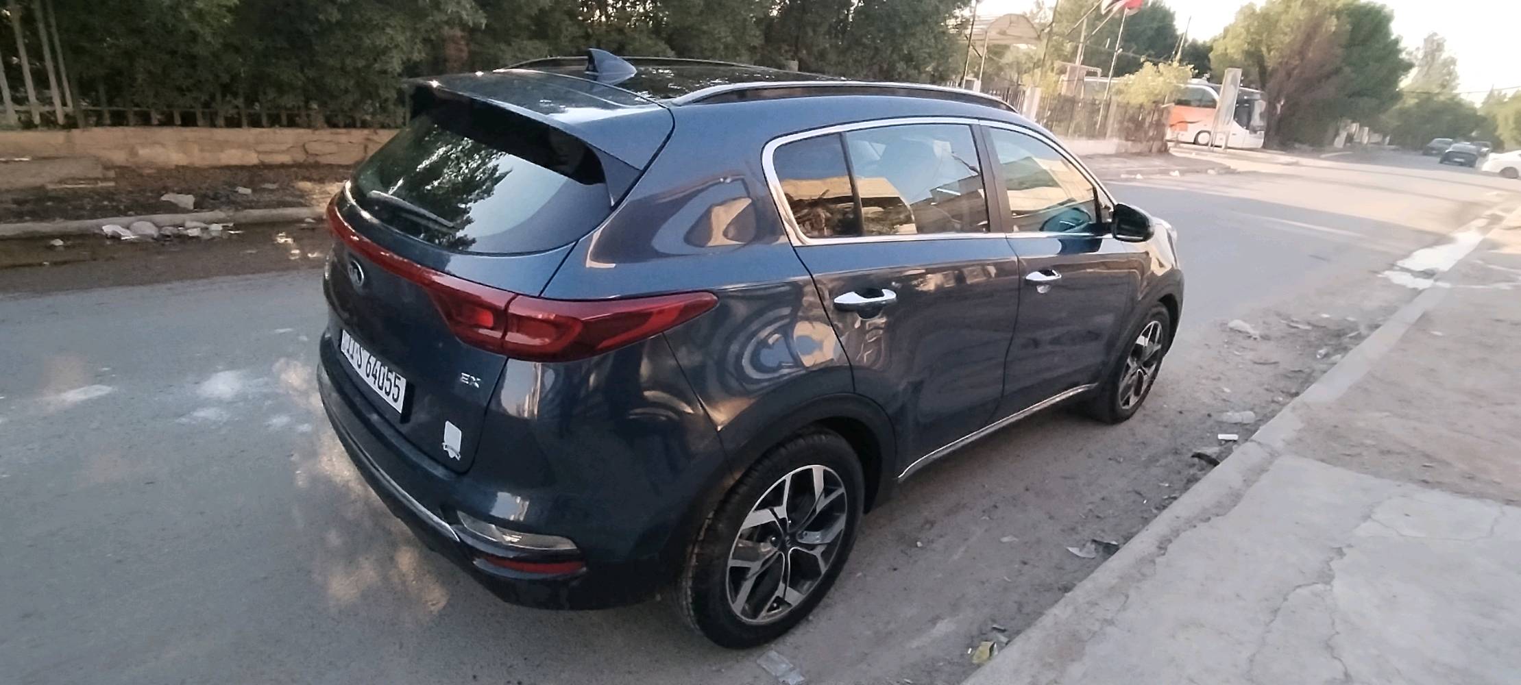 سيارة سيورتج وارد امريكي ٢٠٢٢ ماشيه ٤٠ الف بسمي بيها قطع صبغ وتعمير بالتكمة الداخليه كص خفيف وتعمير درجة اولى وبسعر مناسب١٤٥ ورقة ورقمي بيه واتس اب *********** ورقم ثاني ***********