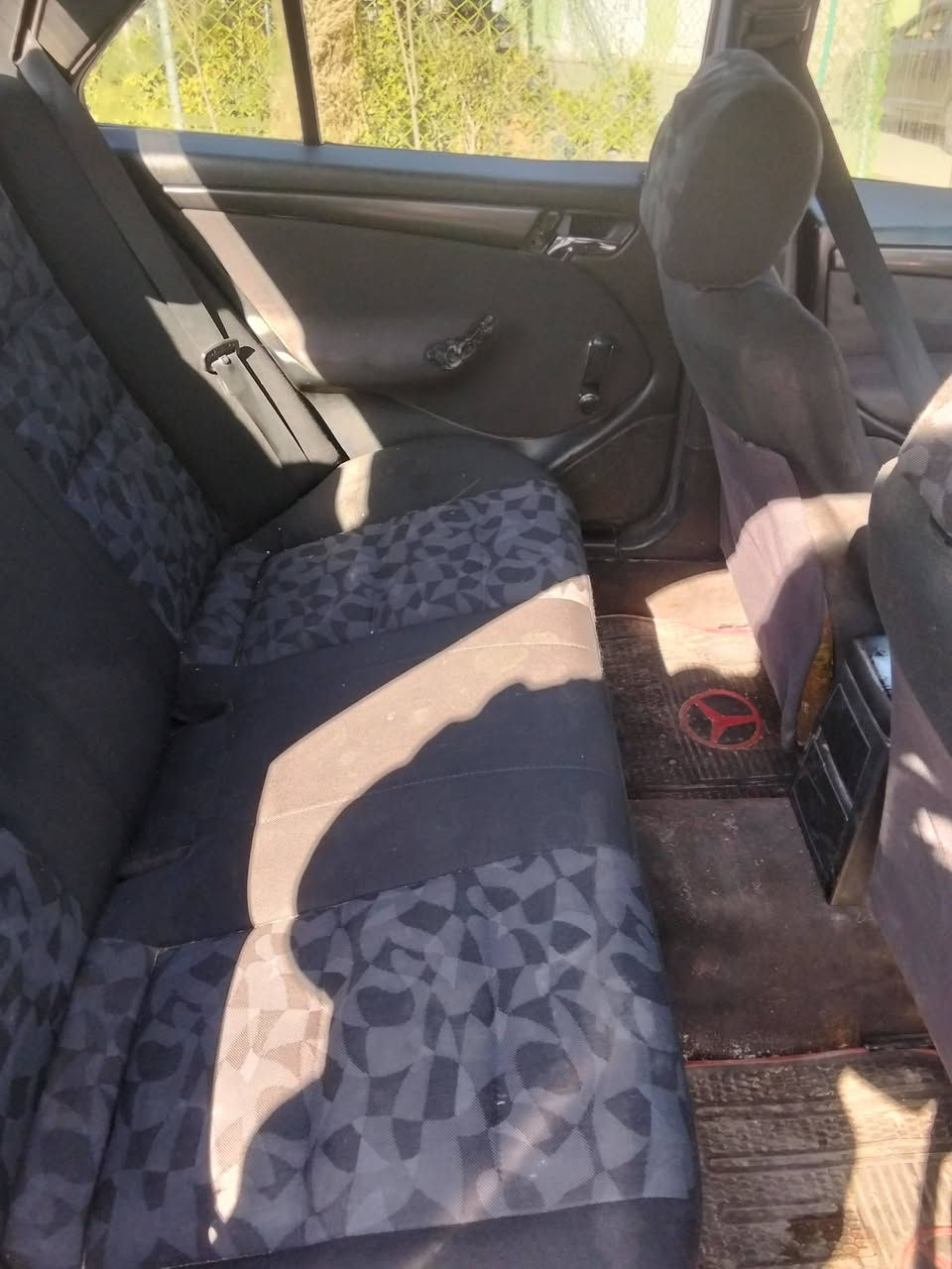 للبيع مرسيدس موديل 1997 دولي بغداد تحويل ثاني يوم تبريد ثلج كير محرك محرك بطة VVT سعره35 ورقة مكاني بغداد مدينة الصدر ***********
