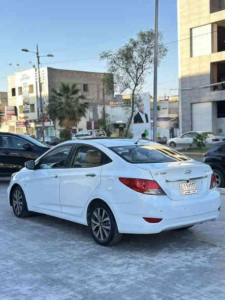 السلام عليكم
للبيع اكسنت 2011 خليجي محرك 1600 دبل قطره هسه شاده جديد بعده بضمانه برغي ممفتوح منه هوه وتفرعاته كامل
صدر جديد تبريد ثلج
السياره فول فتحه ويلكب فراشه حساسات خلفيه تجوه سايق شاشه تحكمات ستيرن اشاير بلمري
السياره جاهزه مابيهه نقص الحمدالله 
بيهه صبغ بابين جهه السايق ودوسات وشويه من الجاملغ الامامي جهه السايق بدون دواخل مجرد شخط ومصبوغات 
رقم بغداد تحويل مباشر 
السعر 90 ومجال بسيط بعد المعاينه
***********
مكاني بغداد الحريه
