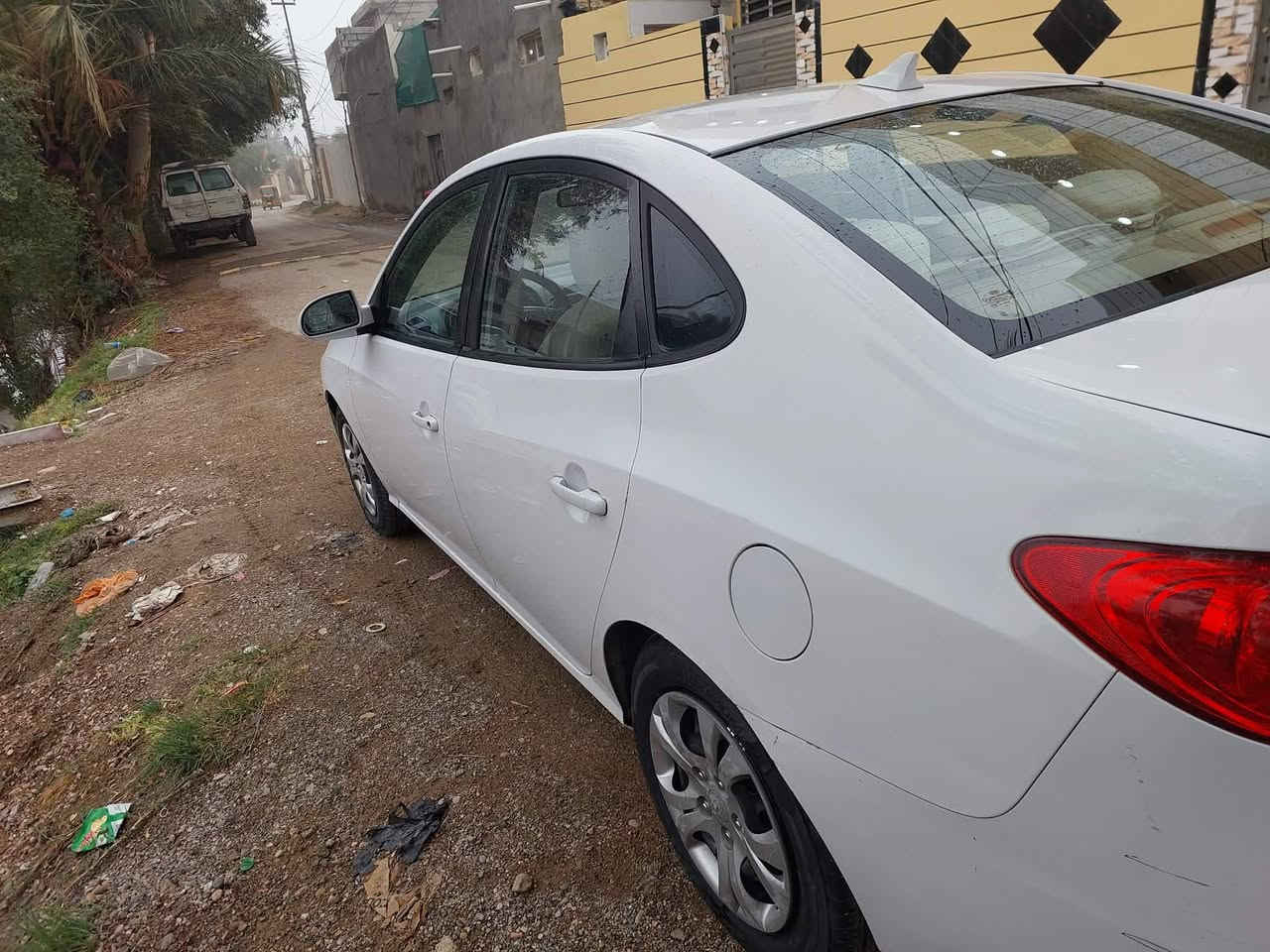 النترا موديل 10 محرك 2000 وارد امريكي سعرها 100 وبيه مجال بسيط كير محرك تبريد مكفول مكاني ديالى بلدروز ***********
