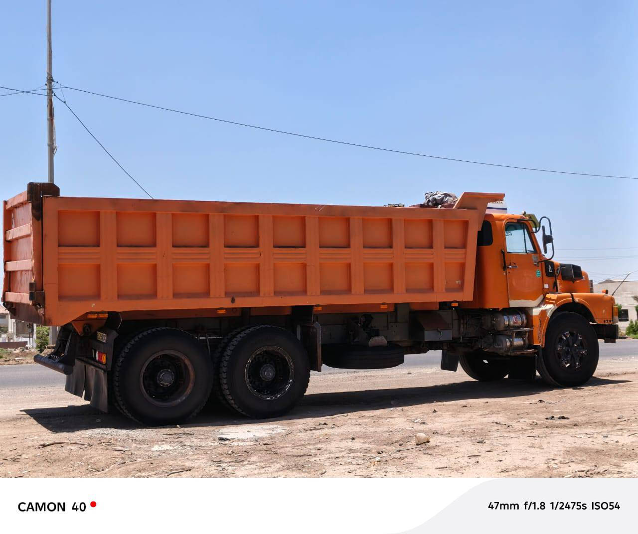 السلام عليكم فالفو 82 سنويه ال 29 تخم تاير جديد مكفوله من تنغيص وتبخير سعر 22 وبيه مجال***********
