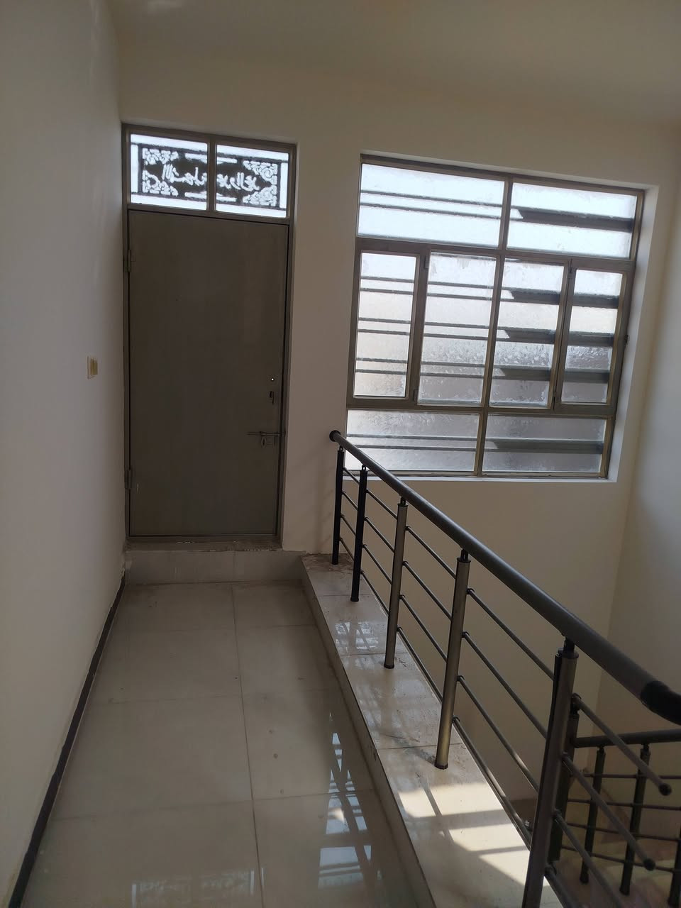 نص قطعه بناء حديث قطاع 27لو ***********
