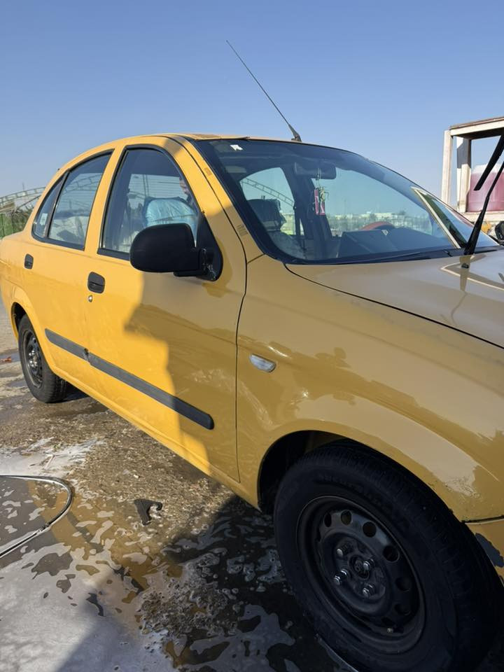 سلام عليكم 
طيبة مديل 2015 حداديه جديده مكينةكير مكفول 
كفاله من تبديل قطع وصبغ 
السعر 39 وبيهه مجال حك الجيه 
*********** بغداد الشعب
