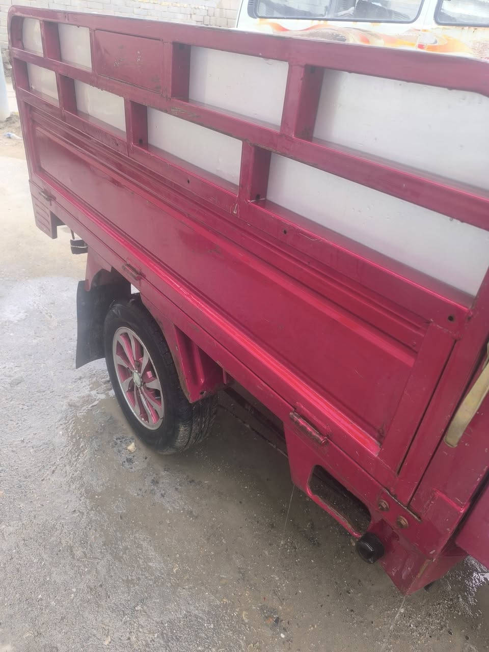 سلام عليكم
ستوته جمرة فحل موديل 2018 نظيفة اوراق اصوليه كبل تتحول باسمك السعر 1،650،000 وبيه مجال للشراي اتصل وتدلل *********** المكان بني منصور مقابيل  الامام احمد ابن علي
