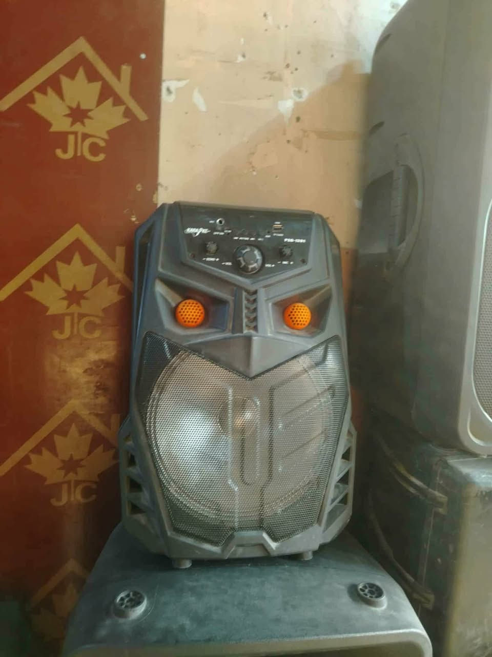 السلام عليكم أجهزه صوتيه للبيع
جهاز صوت نوع مونتاربو جنطه مكسر صوت
أجهزه شحن ديجي عدد 8 حجم 15 انج وحجم 12 انج
مايكات واير ليس ومايكات واير


**إذا كنت صاحب هذا الإعلان وتريد حذفه لأي سبب، رجاءا أرسل رسالة إلى الدعم الفني**