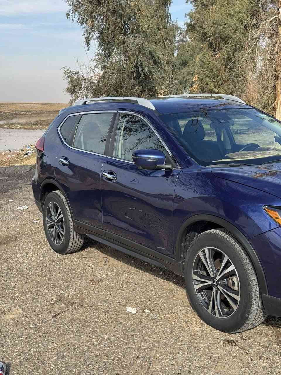 روج 2020 sv awd 
ماشية 50الف 
ضرر جاملغ جهة السايق 
وايرباك ستيرن ودشبول وراجع سستم 
بدون دواخل بدون شواصي شرط 
مكانات بارد بالابواب  
كوبون بانزين بيها سنوية باسمي 
مواصفاتها 
دفع رباعي 
بصمة 
زينون
نقاط عمياء 
كاميرة 360 درجة
رادارات امامية وخلفية 
حساسات كل الجهات 
كشنات خزن 
كشنات تدفئة 
قيادة ذاتية 
تحديد مسار
هاند بريك بصمة 
اوتو هولد 
تبريد قطعتين 
انظمة قيادة
صندوق كهربائي 
تدفئة ستيرن
هذا رقم الشاصي 
5n1at2mv8lc799859
مكان السيارة الموصل الايسر 
***********
السعر 158
