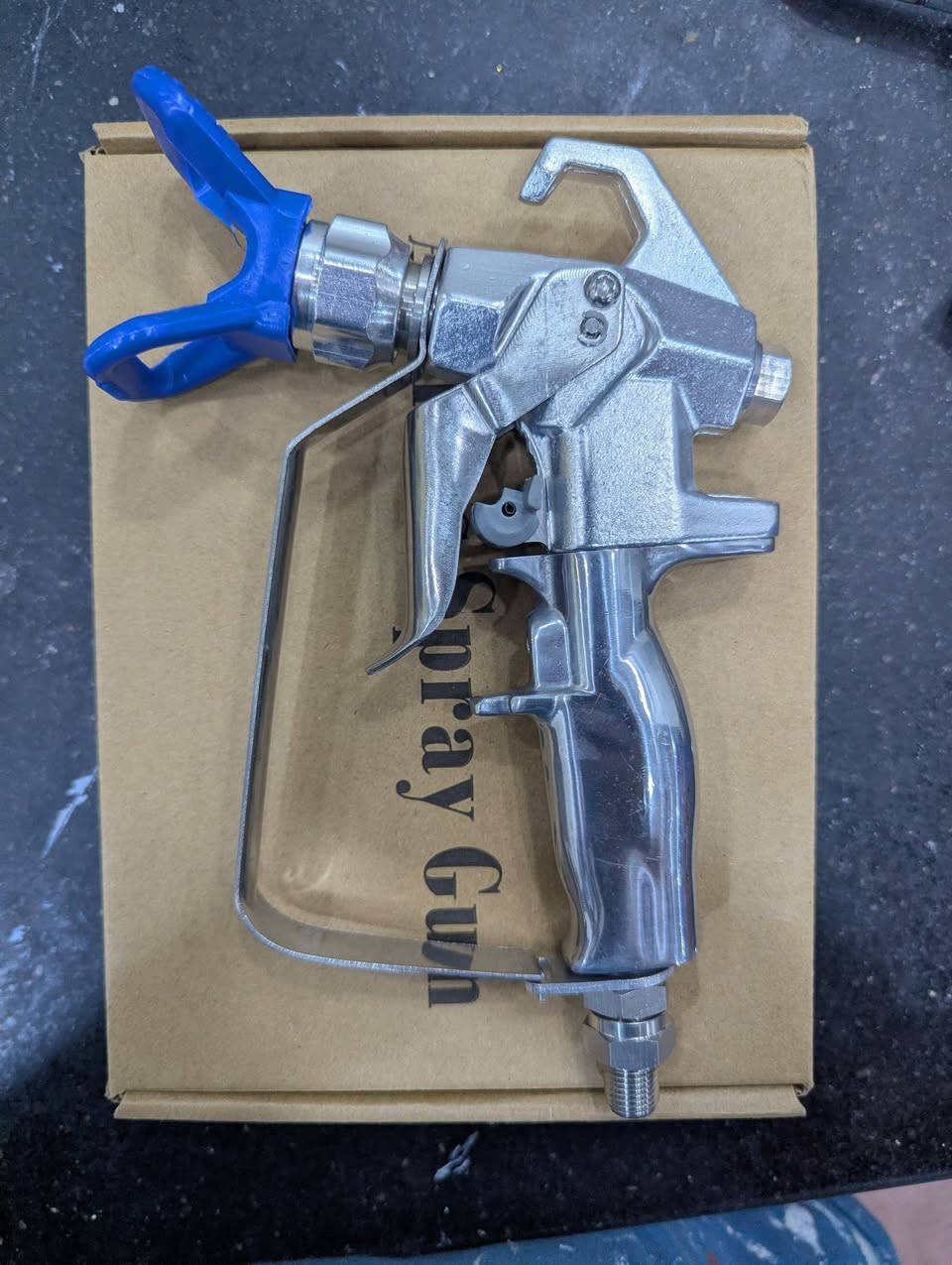 🔧 Toutes les pièces et accessoires Airless sont disponibles chez Colorado Douéra : pistolets Rongpeng, extensions, flexibles, joints, porte-buses, CleanShot, raccords rotatifs et bien plus encore. Qualité professionnelle, prix compétitifs et livraison dans les 69 wilayas.
📍 Colorado Douéra
📞 0560 91 16 01
  📦🔧 جميع مستلزمات وقطع غيار أجهزة الرش Airless متوفرة لدينا بأفضل الأسعار، مع خدمة التوصيل إلى جميع الولايات 🇩🇿


**إذا كنت صاحب هذا الإعلان وتريد حذفه لأي سبب، رجاءا أرسل رسالة إلى الدعم الفني**