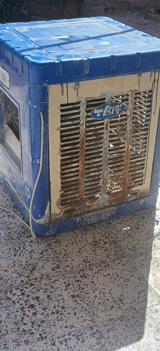 مبردات للبيع حديد ثقيل الونا شركة الحياة ماطور نحاس العنوان الخالديه قرب مدرسة المجد للاستفسار هذا رقمي ***********
***********

