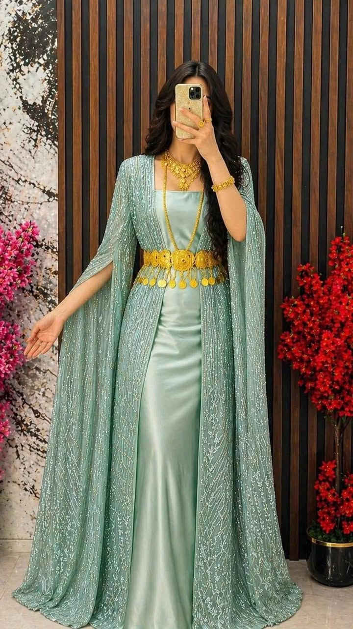 الواااانه تجنن 🦋😍
قماش الزي الكردي… فخامة من أول نظرة ✨تول مطرّز بنقوش هندسية أنيقة مع بطانة ساتان لامعة بلون برونزي مميز، يعطيك إطلالة راقية #اكسبلورر


**إذا كنت صاحب هذا الإعلان وتريد حذفه لأي سبب، رجاءا أرسل رسالة إلى الدعم الفني**