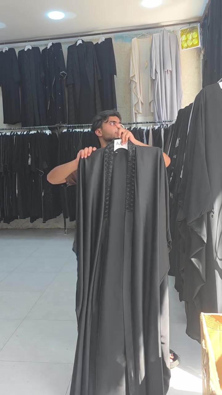 على بركة الله كسر وجبه جديد من العبايه والبشتات الماركات الخليجي قطع كلش حلوه وتجنن وباقي التفاصيل داخل الفيديو ويدللون زبائننا 

ملاحظه انتبهي على القطع داخل المجمع لان لا تبديل ولا ترجيع 

العنوان كوت بداية الخاجيه من جهه الزهراء قرب مدارس النهرين النموذجية #ملابس_براندات


**إذا كنت صاحب هذا الإعلان وتريد حذفه لأي سبب، رجاءا أرسل رسالة إلى الدعم الفني**