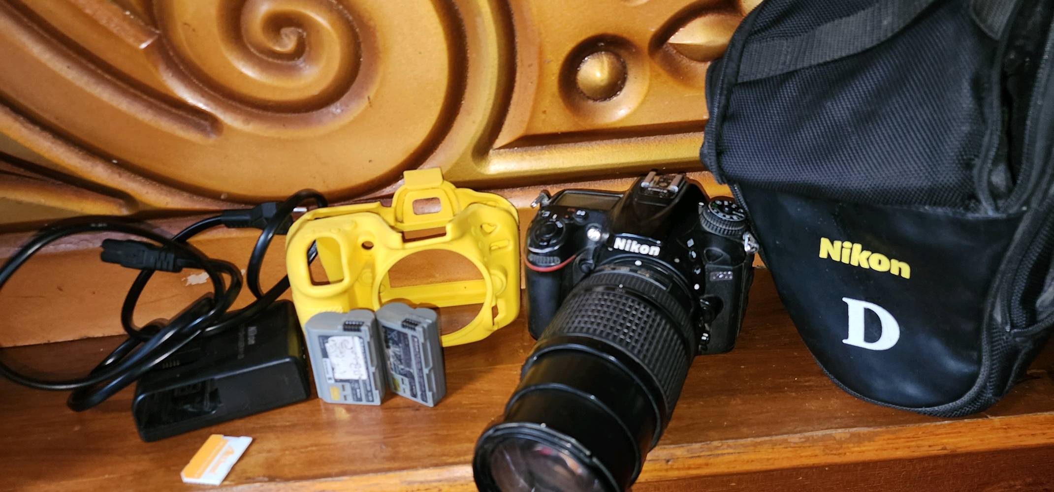 ميسان يوجد توصيل
كامرة نيكون 7200 مستعملة مستعجل ع بيع 