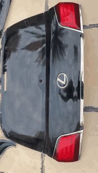 السلام عليكم ورحمة الله وبركاته 
بنيد و جامرلغات امامية و جامرلغات خلفية و جنطة مال لكزس ٢٠١٤ كلش نضيفات بدون اي صبغ و بدون شخط كلهن كفالة عامة  
اويالة ٢٠
 مكان:ديالى
للأستفسار اكثر الاتصال على الرقم
الرقم:***********
