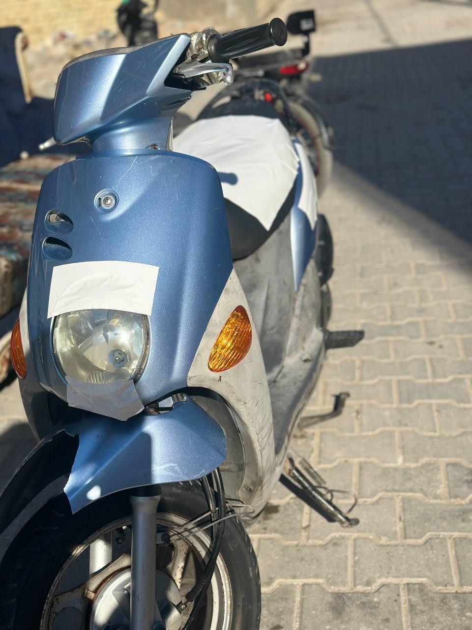 سلام عليكم دراجه فله للبيع كفاله عامه صاله ٤ أشهر نازله من الرمبه الدراجه خير من الله نكره سلف دراجه شوفت عينك نضافه فول اخت الربه دراجه نضافه ٨٠٪ مال جناي اروح بيه للشغل وارجع دراجه الله شاهد كله بانزين محسن حيل حيل مداريه بل بانزين تجي تأخذه وادعيلي ماكني بغداد الشعب حي اور سعره 850  وبيه مجال قليل رقمي *********** بي واتساب
*********** وهذا متواجد بي سيمكارد رصيد 🤍🪬...
