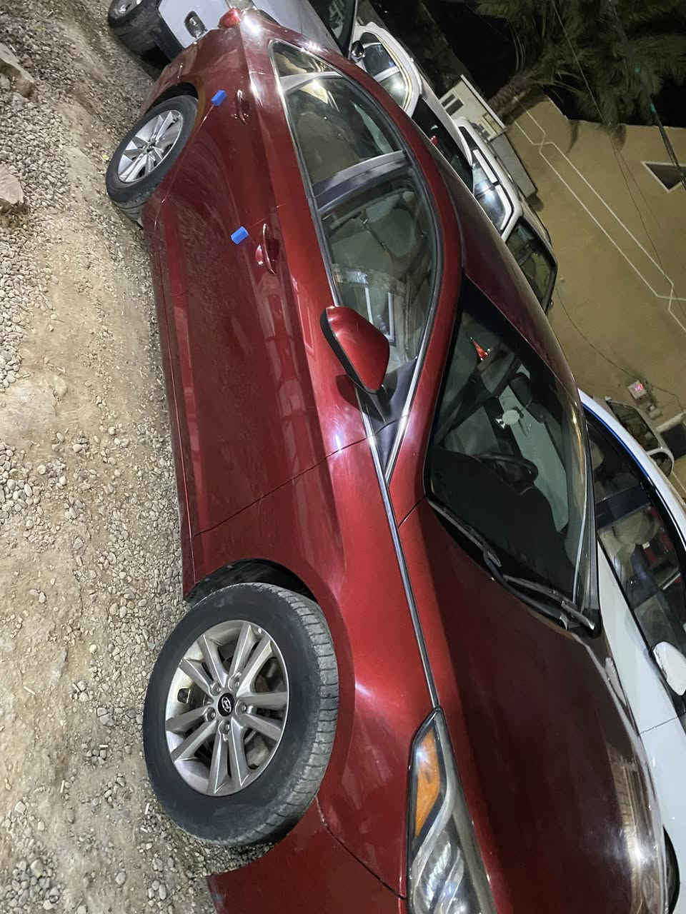 السلام عليكم
سوناتا ٢٠١٦ 
رقم بغداد بسمي تحويل ثاني يوم 
السونار داخل المنشور 
السيارة محرك كير تبريد كفالة 
العنوان ديالى جديدة الشط 
للستفسار ***********
