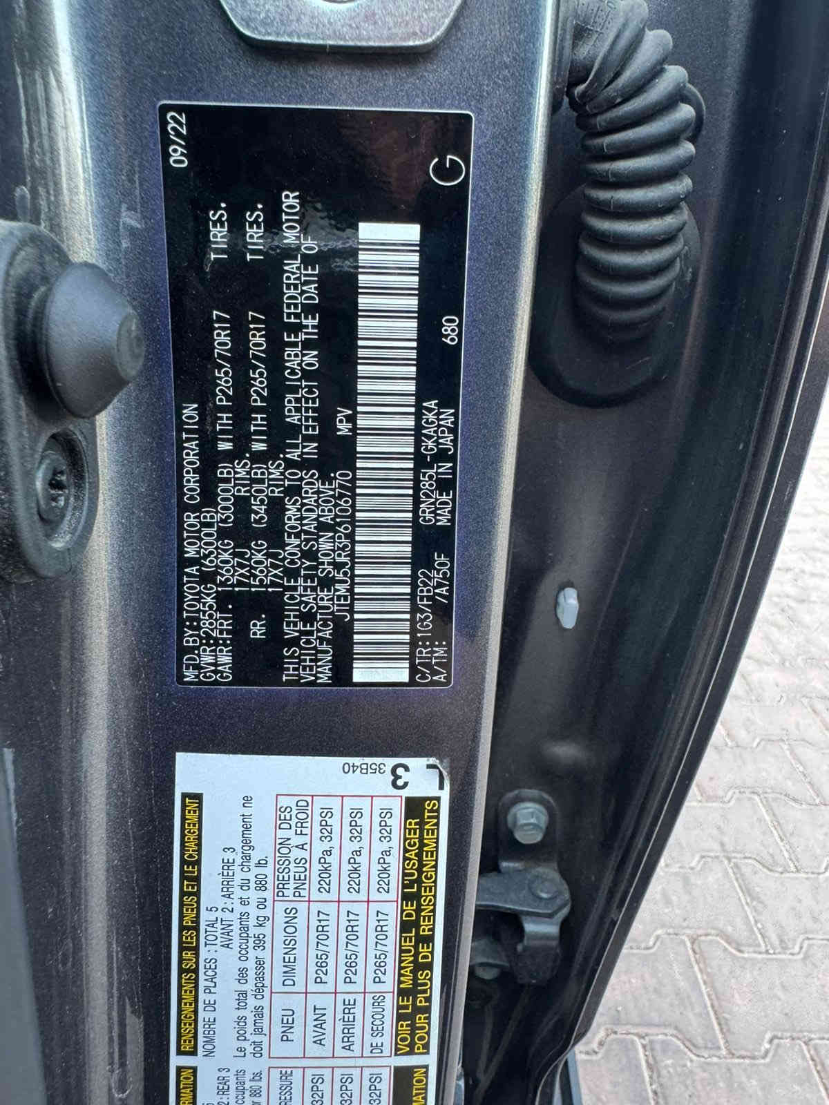 ماشاءالله 
TOYOTA  4RUNNER 🔥 
~ موديل 2023
~ تويوتا 4 رنر  
~ وارد أمريكا  
~ محرك 6 سلندر  / V6 
~ فئة SR5  
~موصفات  
~ بصمة 
~ فورويل ( 4*4 ) 
~ شاشة كبير 
~ كاميرة خلفية 
~ داخل أسود ملكية 
~ رادار أمامي 
~ كشن أمامي كهربائية 
~ كشن مغمر 
~تحديد سرعة 
~ حجم تايرات ١٧🌀
~ (  5 ) خمسة  راكب 
~ ماشي  18 آلف ميل  
~  بابين و جملغ و ربع بوند صبغ بدون دواخل  
~سيارة  مرقمه جاهزه تريد تحويل أو وكالة 
~ ارباك سترن وصقف طاك رجع بيلاي اصلي ‎100%100
~ رقم شانسي موجود في المنشور 
~صورة حادث موجودة في المنشور 
~ سعر  ( 270 )💰دولار بيها مجال 🤏
~ مكان عقرة معرض كوره ك 
 رقم تلفون و واتساب ☎️***********
رقم أسيا ***********
اخوكم سورداش الهركي
