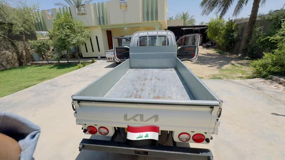 للبيع | كيا K3 موديل 2023
سيارة بيت، استخدام شخصي، نظيفة جدًا وما محتاجة أي مصروف، جاهزة للتحويل والاستلام مباشرة.

* موديل: 2023

* رقم بغداد

* تحويل فوري ثاني يوم

* السنوية صالحة لغاية 10/2028

* محرك نشيط جدًا وأداء ممتاز

* جير ناعم وخالٍ من أي ملاحظات

* شاصي نظيف ومستقيم

* كامرة خلفية

* سونار أمامي وخلفي

* حساسات كاملة

* تبريد ممتاز حتى مع الأجواء الحارة

* تانكي 100%

* درع أمامي (دعامية ثقيل)

* جام شفط

* جميع القطع أصلية

* مكفولة من آخر حباية

* السيارة خالية من الأعطال والضربات، والفحص خير دليل

* ميكانيك ممتاز، لا أصوات ولا تهريبات ولا أي ملاحظة

* ممشى نظيف وقيادة مريحة وثابتة

* السيارة محسنة ونظيفة من الداخل والخارج، واهتمامها واضح

الموقع: ديالى – خان بني سعد – 

للاستفسار والاتصال:

***********

: السيارة كما توصف تمامًا، واليحب يفحصها بأي ورشة أو مهندس على حسابه، وأهلًا وسهلًا بالجميع. السعر مناسب لحالة السيارة، والله يبارك لصاحب النصيب.
