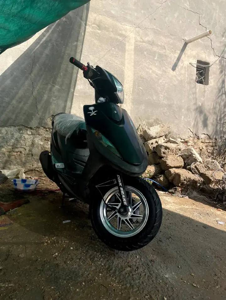 يا الله يارزاق يا كريم
السلام عليكم دراجه ماكس عدله وكالة الدراجه معرض بيه ورقه معرض بيه 
الدراجه كافاله من كلشي لامفتوحه و لا ملعوب بيه 
نكره ب كل وقت معدل 120 شرط 🔥
الدراجه بيه ويل رياضي 🔥
يدات بانزين KOSO اصلي 🔥
جنطه تزويد 🔥 
الدراجه مفوله واكفكياه من كلشي 
لل استفسار ***********
متواجد خاص السعر خاص
