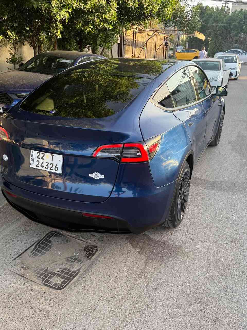 � للبيع فقط بدون مراوسTesla Model Y 2024

سيارة بحالة ممتازة جداً، استخدام نظيف ومعتنى بيها بشكل كامل.

✅ موديل 2024
✅ ممشى 22,000 Mile فقط
✅ أداء قوي وتسارع مميز
✅ اقتصادية بالشحن ومريحة بالاستخدام اليومي
✅ مساحة واسعة وتجهيزات حديثة
✅ جاهزة للفحص بأي مكان.  
✅صور السونر مرفقة ب المنشور موضح الحادث

💰 السعر: 17,700$

للاستفسار  ***********
فقط الي جاد ب الشراء يتصل 

🔥 فرصة للباحثين عن سيارة كهربائية حديثة بمواصفات بغداد, العراق
