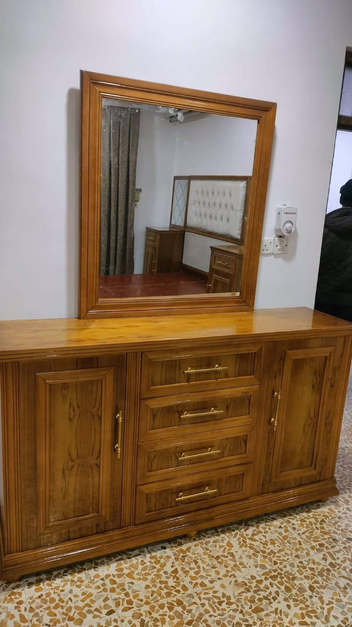 🎀بالتقسيط 🎀بالتقسيط 🎀
غرف نوم عراقي حسب الفصال🎊
يتوفر جميع الفصالات 🎊
خشب ثقيل👉
وجه 5 ملم 👉
ضهر 3 ملم 👉
تبدل الغرفه المستعمله بالجديد 💥
🔥عرض خاص لحاملي الكي كارد الرافدين حصرا 🔥
للمنتسبين للدفاع والداخليه 👍
العنوان /موصل الايمن اليبسات معرض عبدالله الشاهين 
للاستفسار الاتصال على الرقم 🌺
***********📞
***********📞
***********📞
