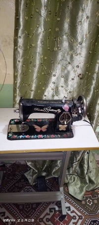 مكينه خياطه • نضيفه • سماره وركاء